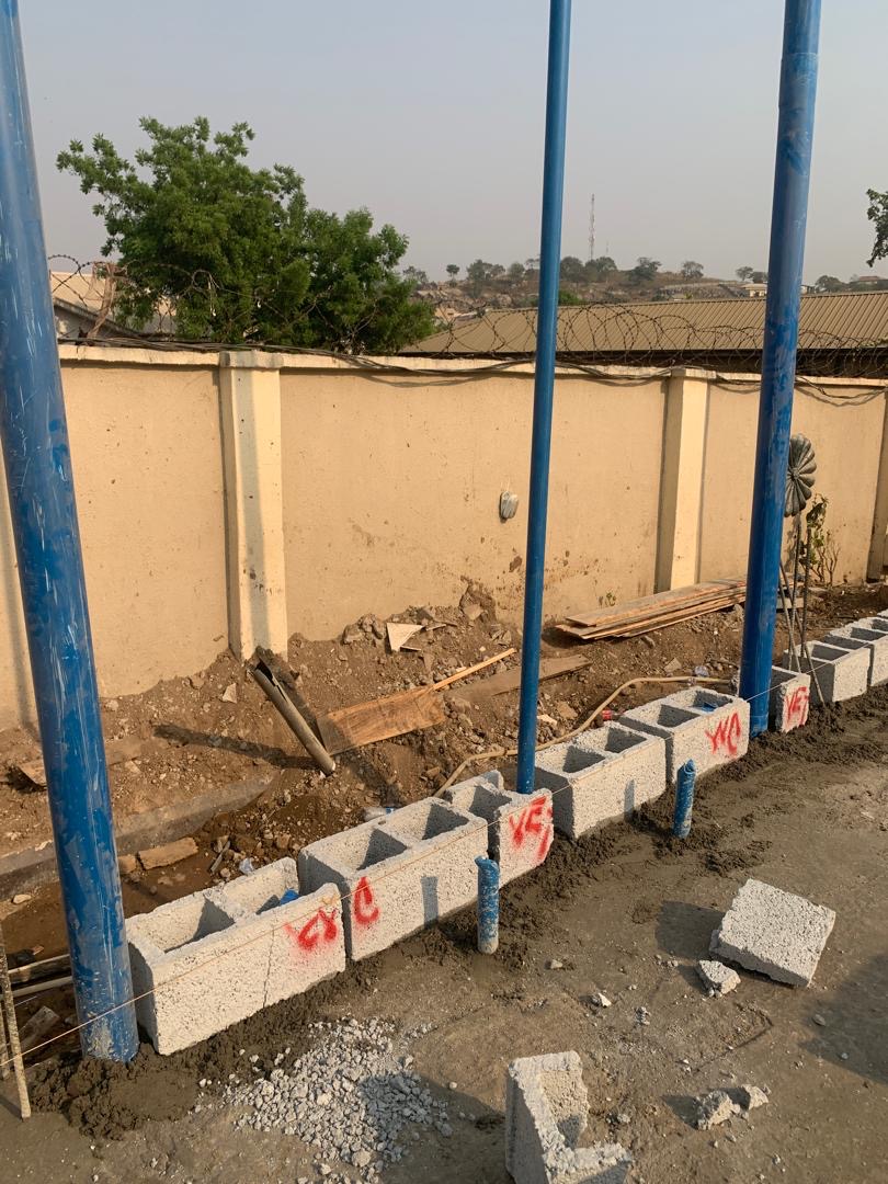 CUBIX block laying